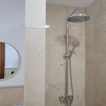 Villa With Heated Pool & Jacuzzi Playa Blanca (Lanzarote)