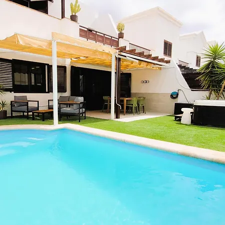 빌라 Vista With Heated Pool & Jacuzzi 플라야블랑카