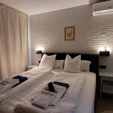 With Heated Pool & Jacuzzi Вилла Коста Бланка