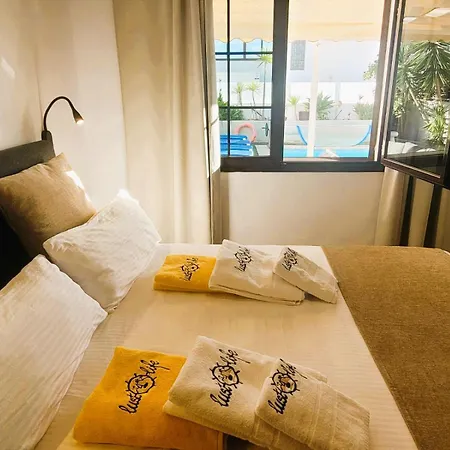 Вилла With Heated Pool & Jacuzzi *