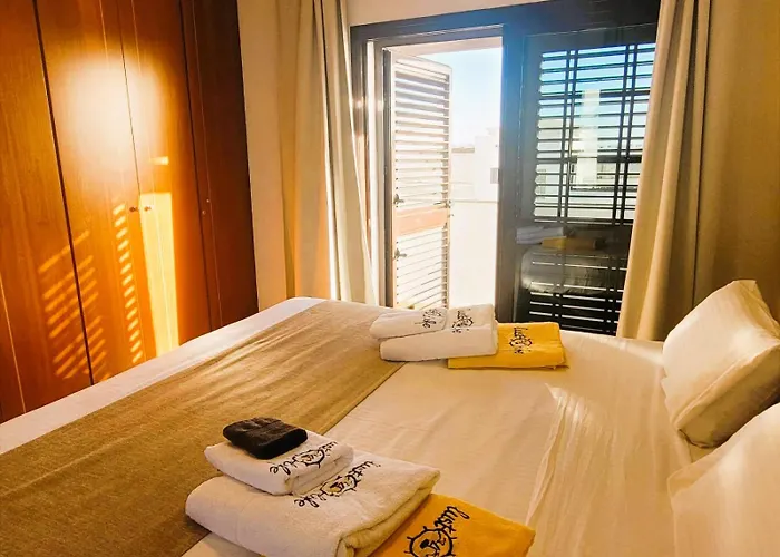 빌라 With Heated Pool & Jacuzzi